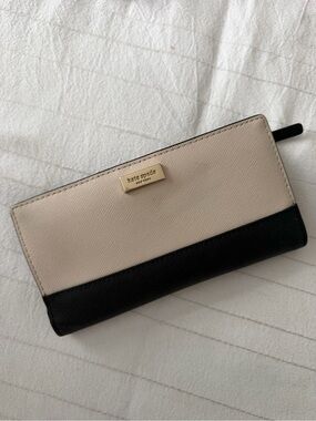 kate spade Two-Tone Cream and Black Continental Zip Wallet